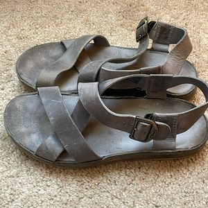 Chaco size 6